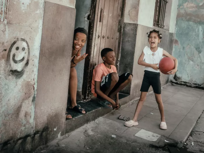 Bauer, Andy: Niños riendo