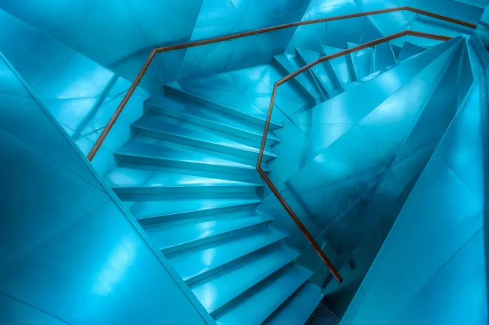 Martinez, Hernandez Carlos: Escaleras azules