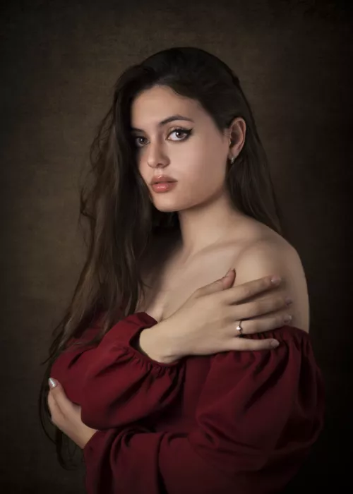 Codreanu, Teodora: Elena