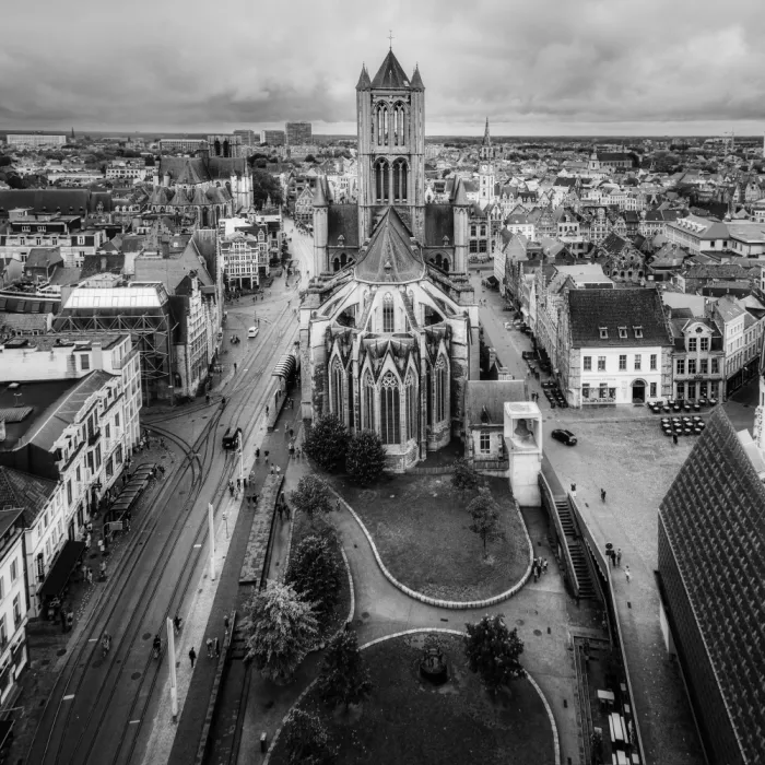 Baglietto, Oskar: Sint Baafskathedraal