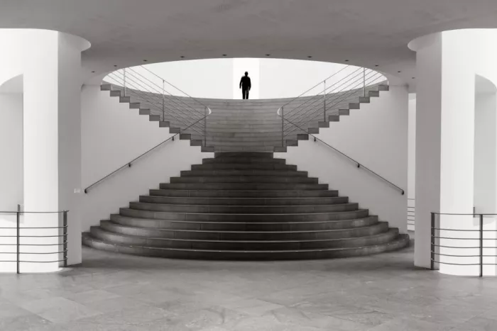 (laGrange), Vangindertael Luc: On top of the stairs