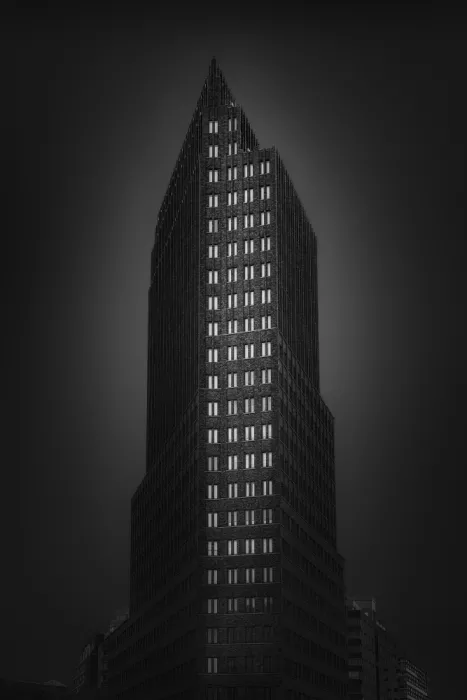 Franzoni, de Thomas: The Watchtower