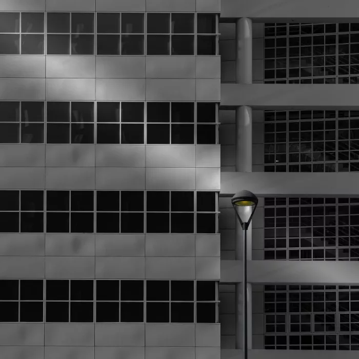 Schuurmans, Wim: - Moderní pouliční lampa XIII -