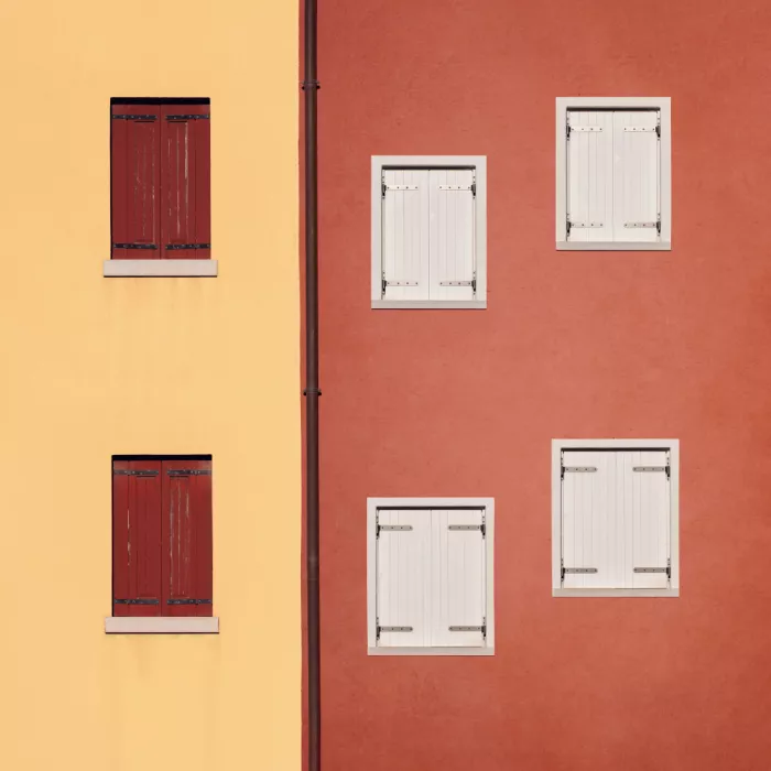 Comari, Andrea: Amarillo y rojo