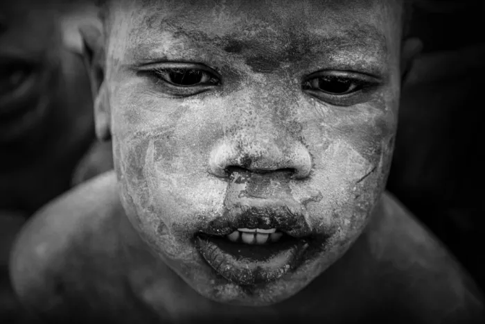 Yosifov, Svetlin: The fate Mundari children
