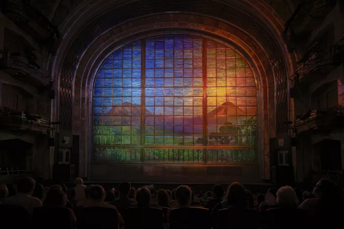 Liu, Sonya: Before the Curtain Rises
