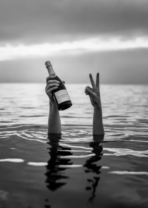 Magnusson, Andreas: Celebración con Champagne