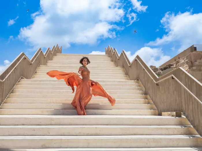 Kirzh, Svetlana: Stairway to heaven