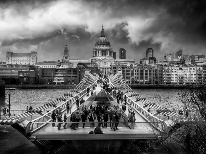 Villalba, Angel: Millennium Bridge