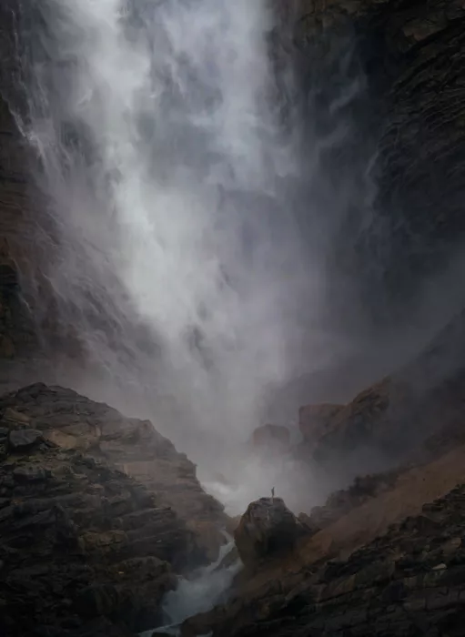 Li, Bing: Der epische Wasserfall