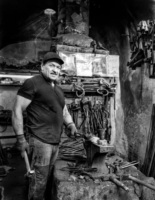 Alsofey, Bashar: Blacksmith - Handwork