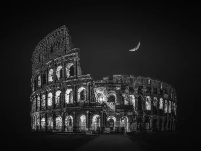 Chen, Nichole: Midnight at the Colosseum
