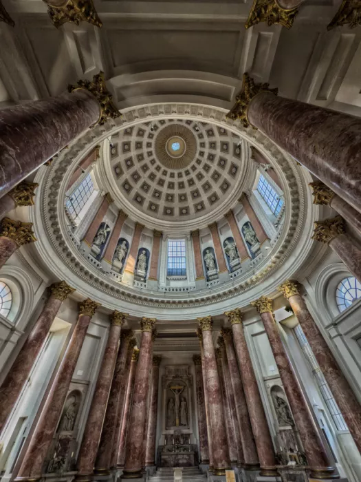 Dixon, Colin: Chiesa di Sant