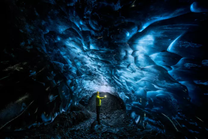 Gayan, Ricardo: En el hielo profundo