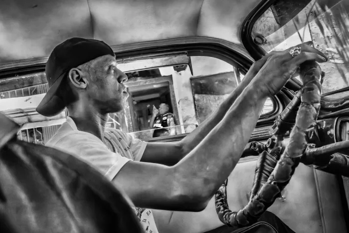 Bauer, Andy: Conduciendo La Habana