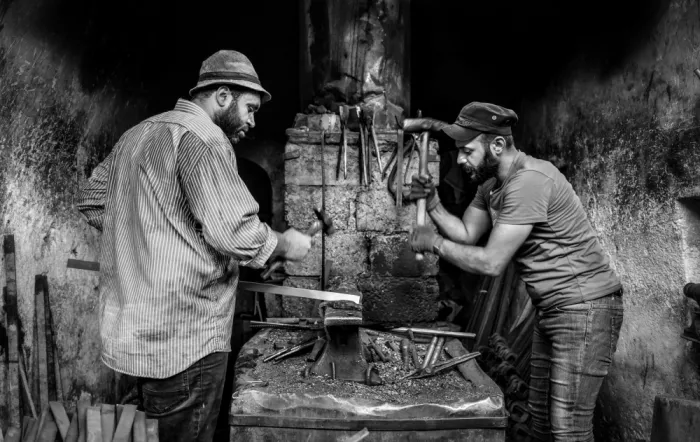 Alsofey, Bashar: Lavoro manuale _ Colleghi di lavoro