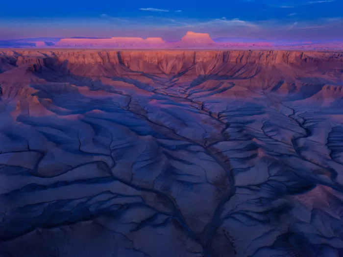 天馬, Feng Chao: Moonscape Sunrise