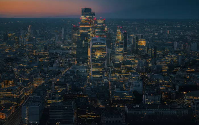 Mingo, de Enrique: GoTHaM-LoNDoN