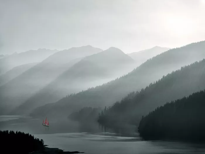 Huang, Liguang: My skiff has flown past mountains far and wide