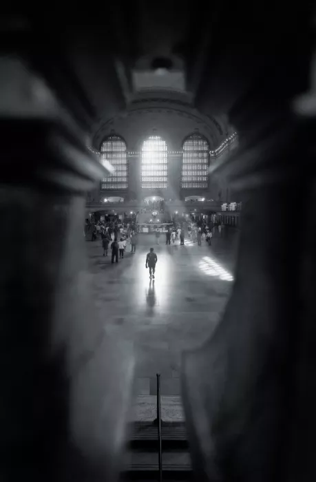 la, De Javier: The Station