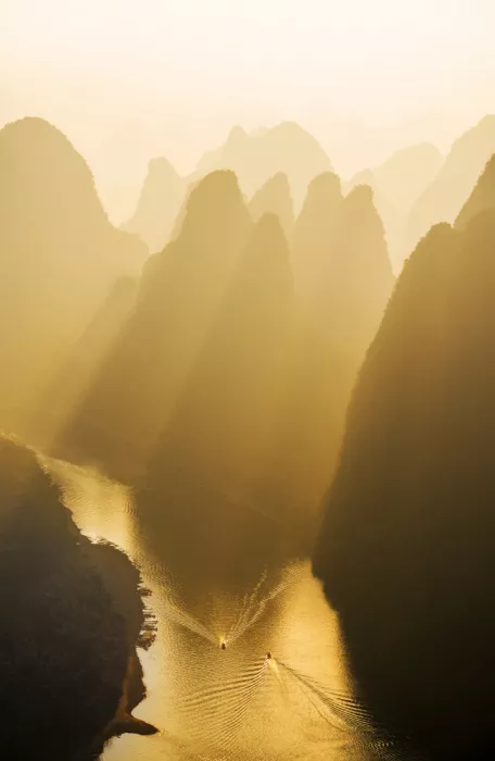 Zhang, Rae: Gloria Mattutina a Guilin