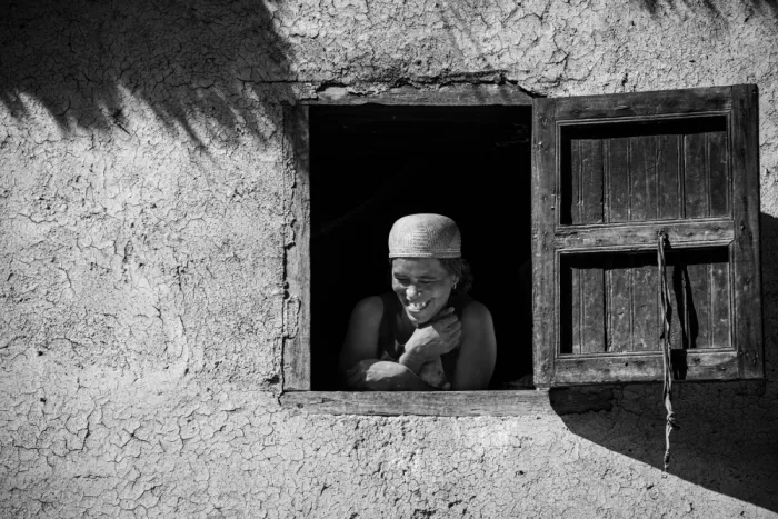 Carreira, António: Das Mädchen am Fenster