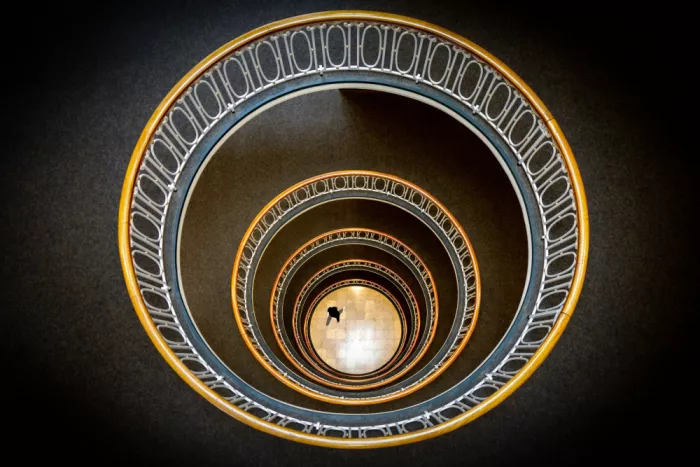 Reichelt, Dieter: staircase es