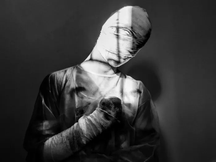 Krystynek, Martin: El silencio del dolor y la vulnerabilidad