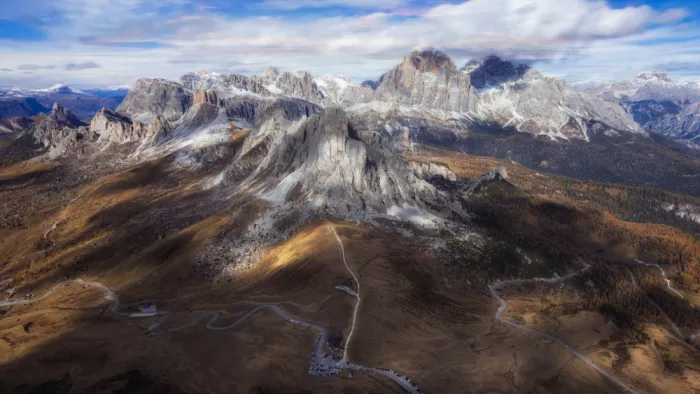 Liang, Ken: Sentiero attraverso il Passo Giau