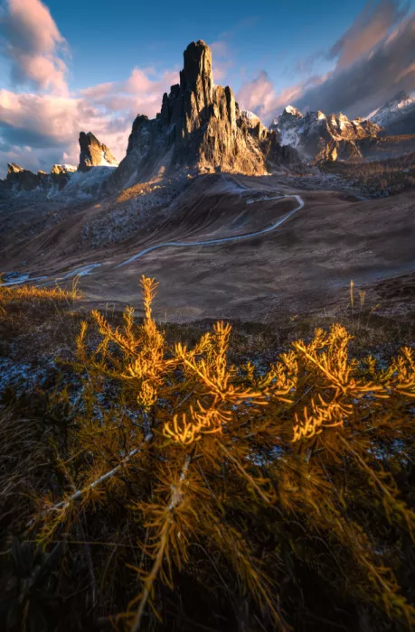 Ying, Li: Dolomiti al mattino