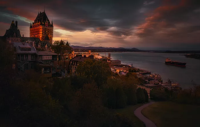 Ben.C.L: Narrating Castle