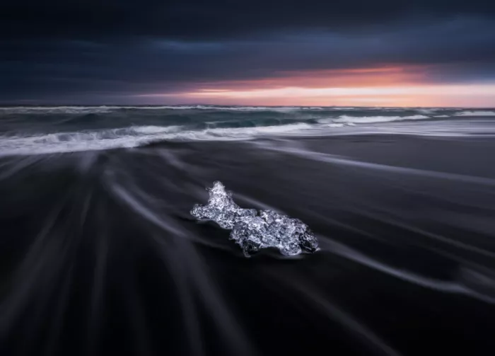 Ye, NingYun: Diamantes en la costa