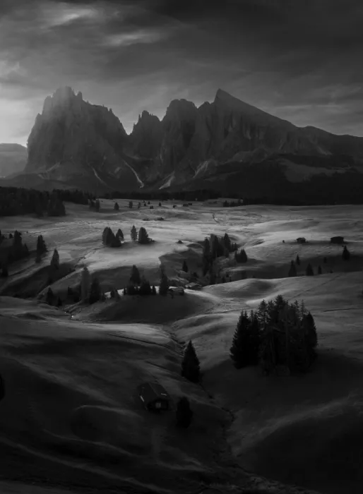 Li, Bing: Morgenlandschaft in den Dolomiten
