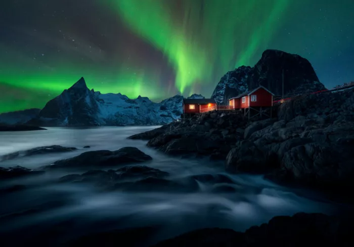 Ye, NingYun: Aurora en el pueblo de pescadores