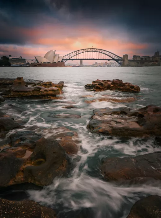 Li, Bing: Sonnenaufgang im Sydney Harbour