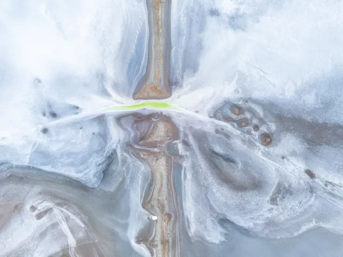 Yu, Zhen James: Ligamento de jadeíta