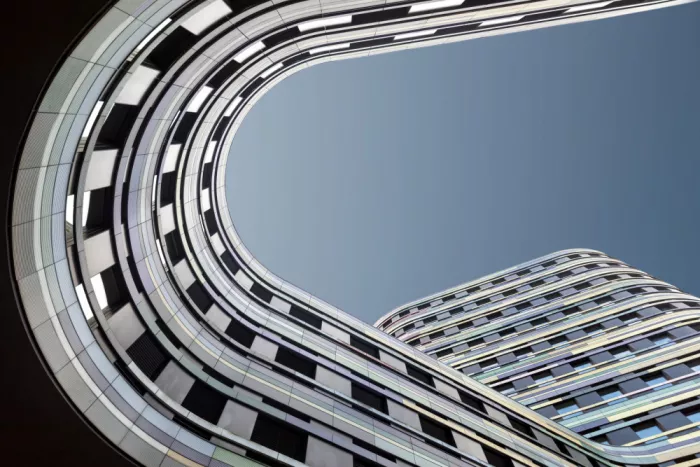 Schleicher-Schwarz, Roswitha: Edificio blu