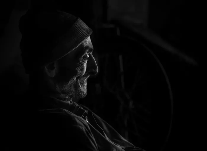 Raskin, Moris: Esculpido por el tiempo