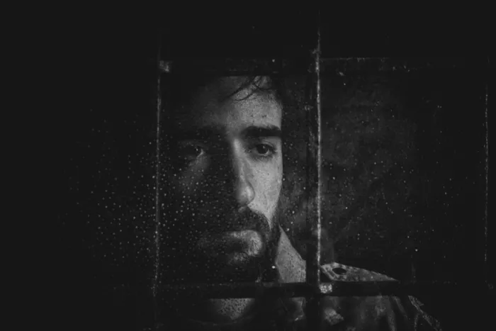 Galli, Giuseppe: Detrás de las rejas