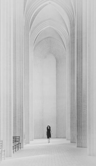 Luo, Louie: Church