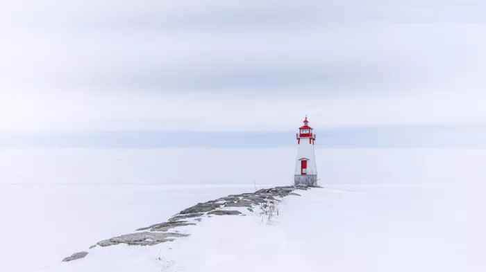 Luo, Louie: Phare d