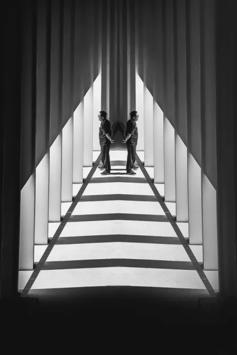 (蔡明倫), Tsai MingLun: Mirando a la distancia