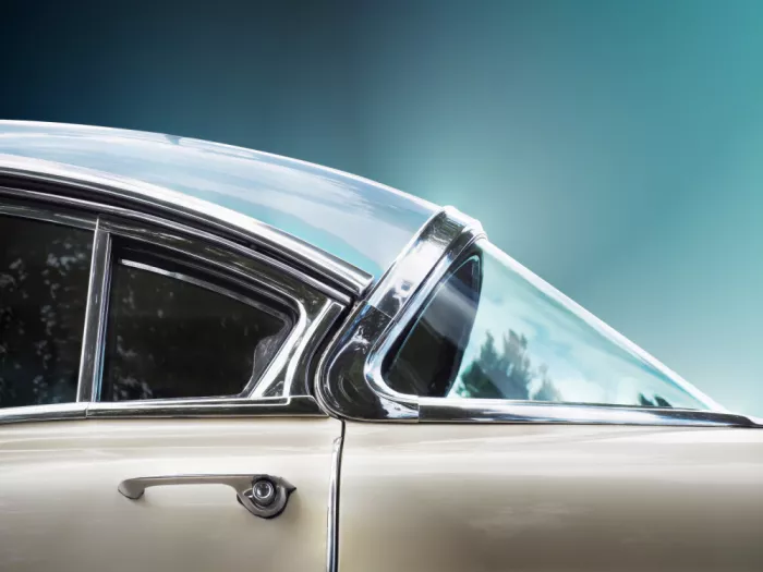 Gube, Beate: American classic car Limited 1958 Side view