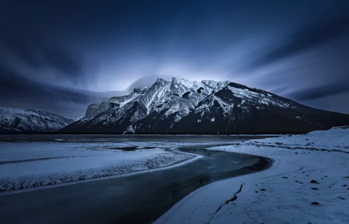 Li, Bing: Eine Winterlandschaft in den Rocky Mountains