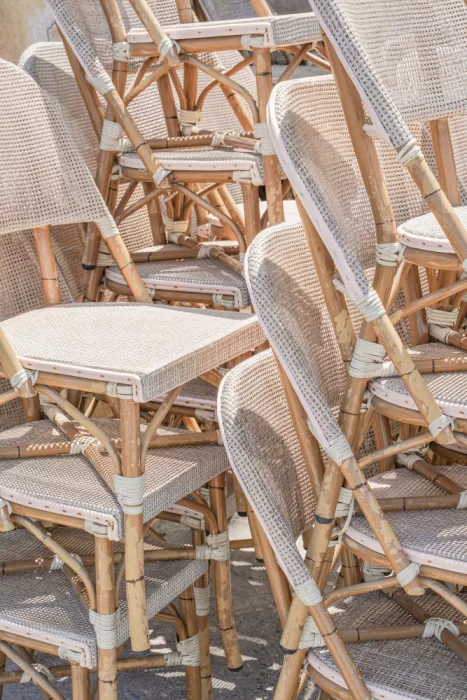 Schenk, Henrike: Sedie da Bistrot Parigino