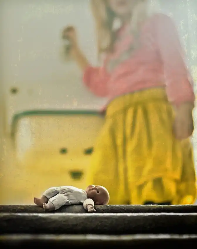 ambra: go to sleepy little baby