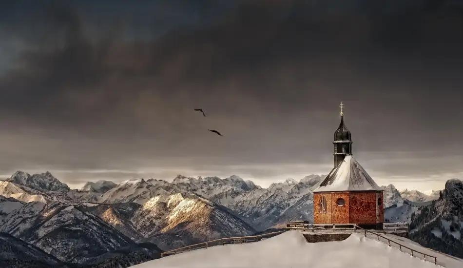 Hessel, Christoph: přes vrch