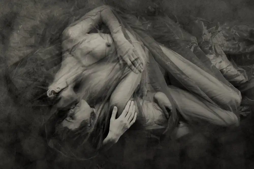 Mest, Olga: el beso