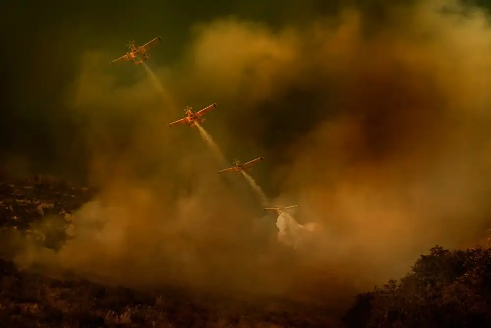 Grambone, Antonio: Air Tractor 802 Fire Boss v akci.