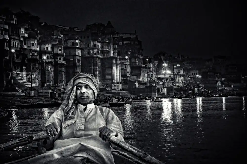 Flour, Piet: Nächte in Varanasi